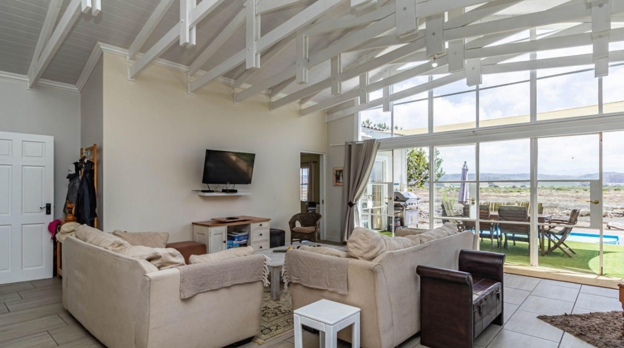 3 Bedroom Property for Sale in Riverside Western Cape